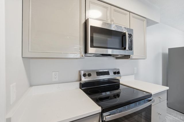 61 Twilight Drive, Fairfield, OH 45014