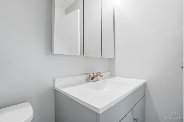 61 Twilight Drive, Fairfield, OH 45014