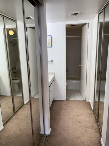 2016 Main Street 1620, Houston, TX 77002