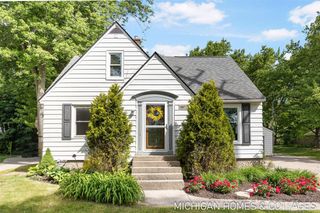 10671 Chicago Drive, Zeeland, MI 49464