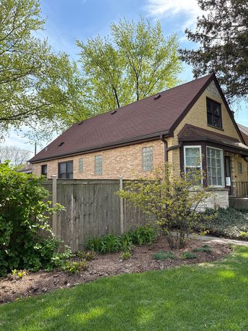 6015 Crain Street, Morton Grove, IL 60053