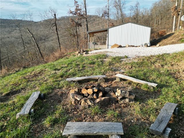 3103 NC 8401, Jasper, AR 72641