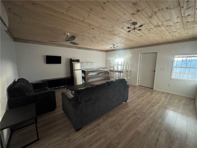 3103 NC 8401, Jasper, AR 72641