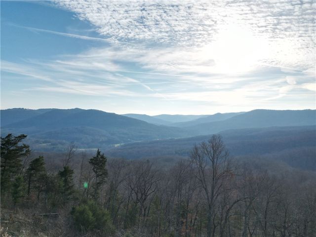 3103 NC 8401, Jasper, AR 72641