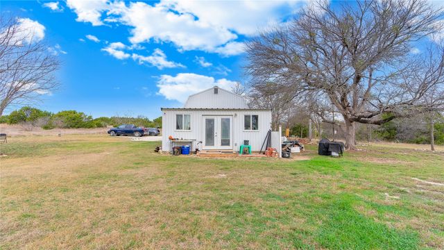 213 PR 1743B, Clifton, TX 76634