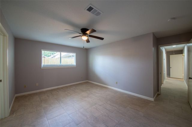 1011 Twinbrooke Drive, Houston, TX 77088