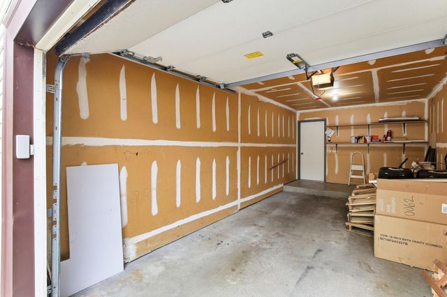 1923 Fox Ridge Drive B, West Saint Paul, MN 55118