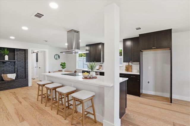 1325 Melrose Drive, Richardson, TX 75080