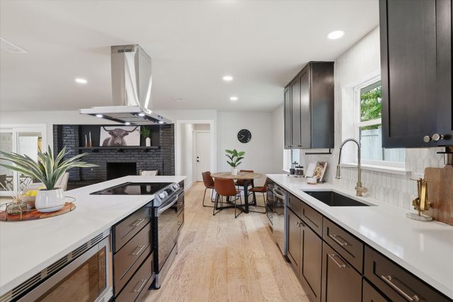 1325 Melrose Drive, Richardson, TX 75080