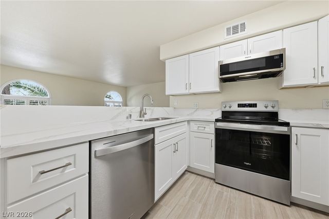 9325 West Desert Inn Road 151, Las Vegas, NV 89117