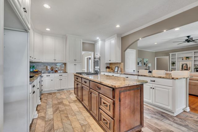 1395 Ragsdale Rd, Manchester, TN 37355