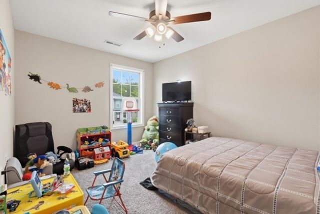 1173 Old Charlotte Trce, Clarksville, TN 37040