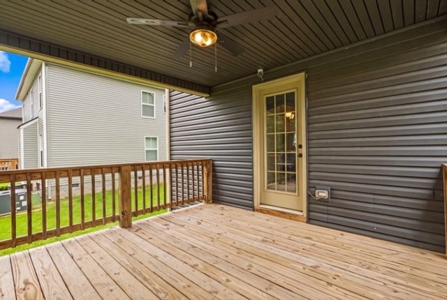 1173 Old Charlotte Trce, Clarksville, TN 37040