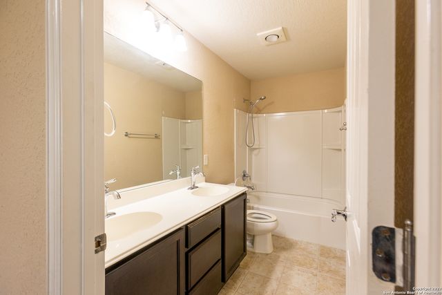 10929 Charreada Trail, San Antonio, TX 78245