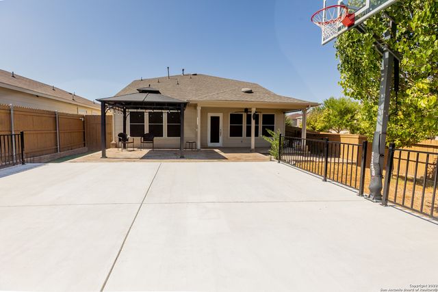 10929 Charreada Trail, San Antonio, TX 78245