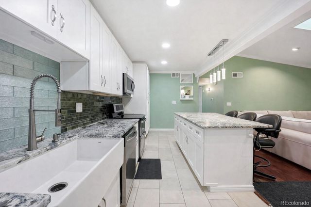 3482 S Eagle Street 203, Aurora, CO 80014