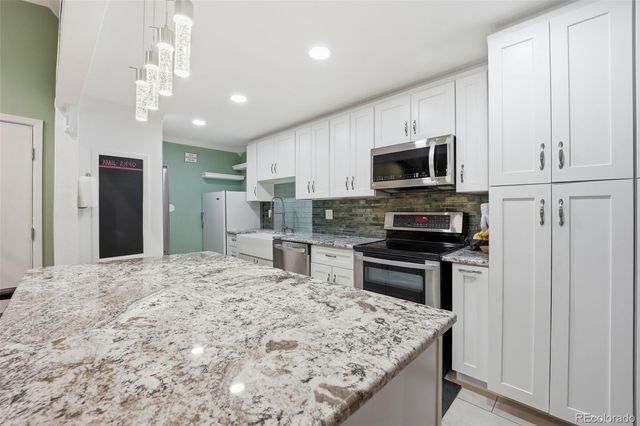 3482 S Eagle Street 203, Aurora, CO 80014