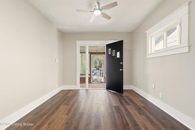 209 S 42nd St, Louisville, KY 40212