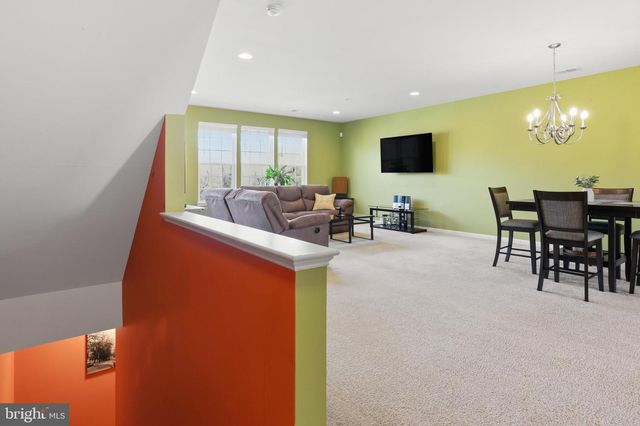 14764 MALLOY CT, Woodbridge, VA 22191