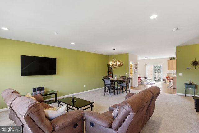 14764 MALLOY CT, Woodbridge, VA 22191