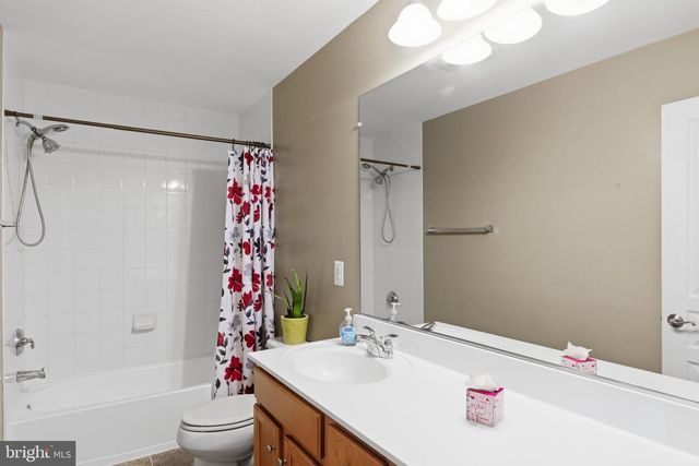 14764 MALLOY CT, Woodbridge, VA 22191