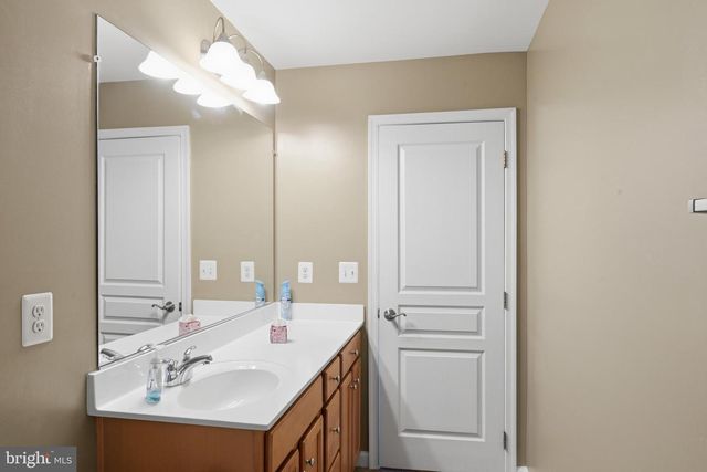 14764 MALLOY CT, Woodbridge, VA 22191