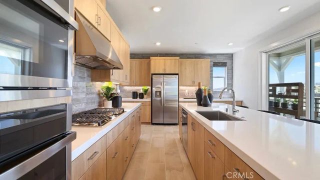 27468 Pistachio Way, Valencia, CA 91381