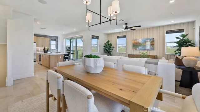 27468 Pistachio Way, Valencia, CA 91381