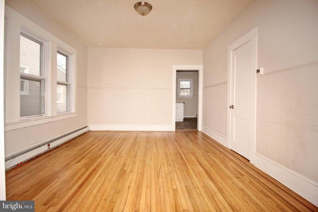 1408 STUYVESANT AVE, Trenton, NJ 08618