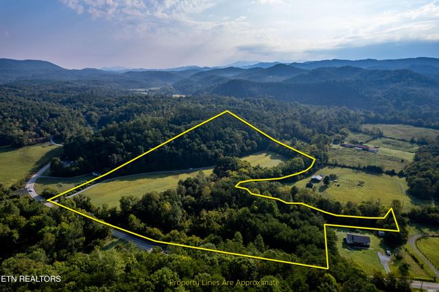 5837 Hwy 360, Tellico Plains, TN 37385