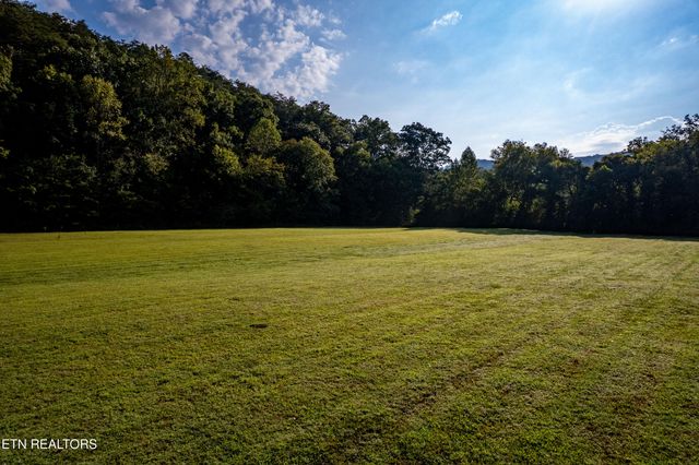 5837 Hwy 360, Tellico Plains, TN 37385