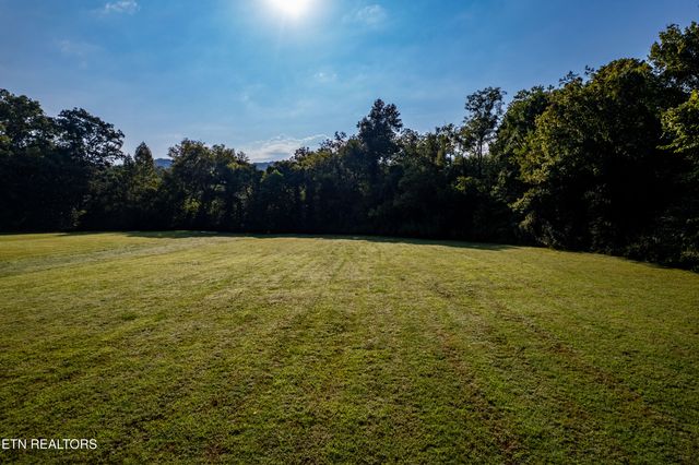 5837 Hwy 360, Tellico Plains, TN 37385