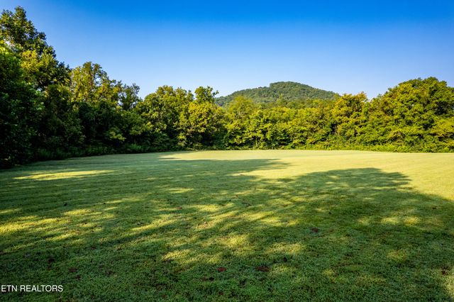 5837 Hwy 360, Tellico Plains, TN 37385