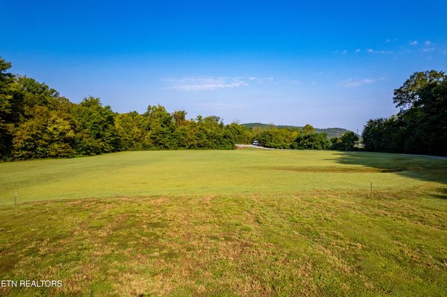 5837 Hwy 360, Tellico Plains, TN 37385