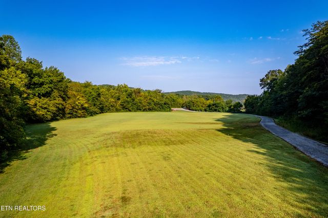 5837 Hwy 360, Tellico Plains, TN 37385