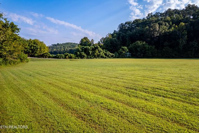 5837 Hwy 360, Tellico Plains, TN 37385