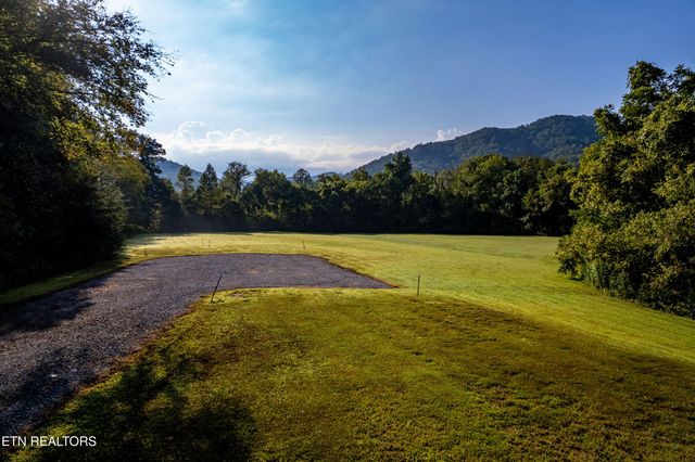 5837 Hwy 360, Tellico Plains, TN 37385