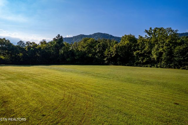 5837 Hwy 360, Tellico Plains, TN 37385