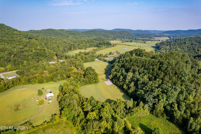 5837 Hwy 360, Tellico Plains, TN 37385