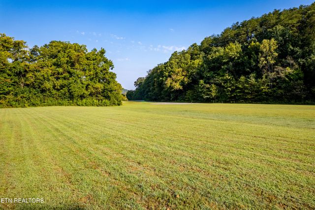 5837 Hwy 360, Tellico Plains, TN 37385