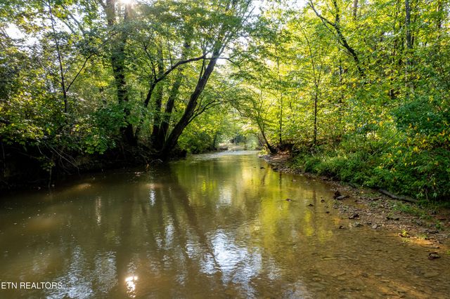 5837 Hwy 360, Tellico Plains, TN 37385