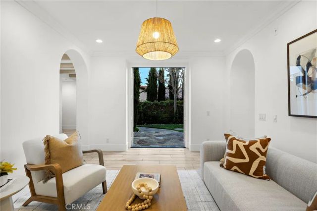 6 Canyon Peak, Newport Coast, CA 92657