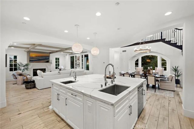 6 Canyon Peak, Newport Coast, CA 92657