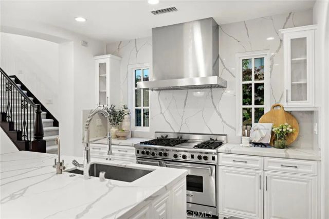 6 Canyon Peak, Newport Coast, CA 92657