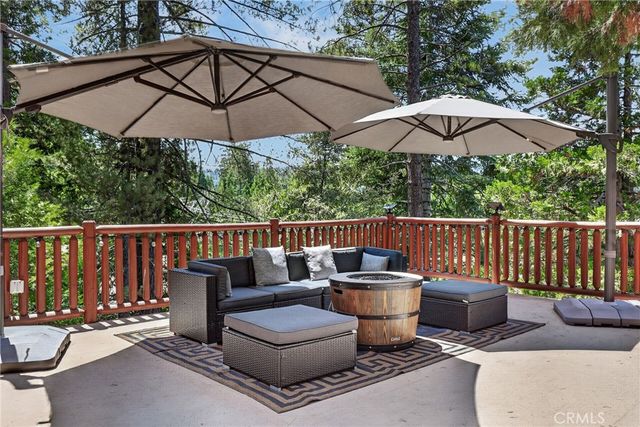 615 Grass Valley Rd, Lake Arrowhead, CA 92352