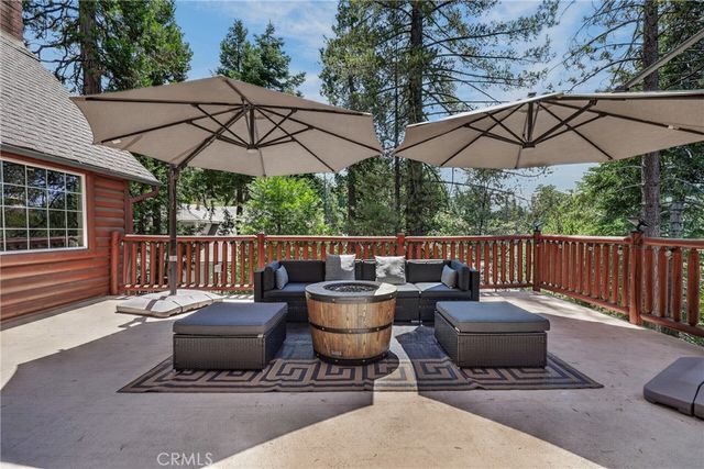 615 Grass Valley Rd, Lake Arrowhead, CA 92352