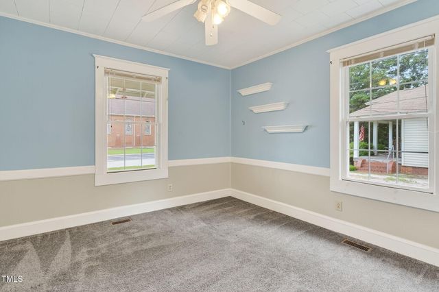 108 W C Street, Erwin, NC 28339