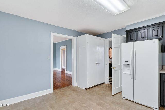 108 W C Street, Erwin, NC 28339
