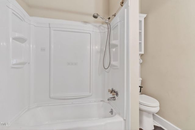 108 W C Street, Erwin, NC 28339