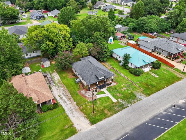 108 W C Street, Erwin, NC 28339